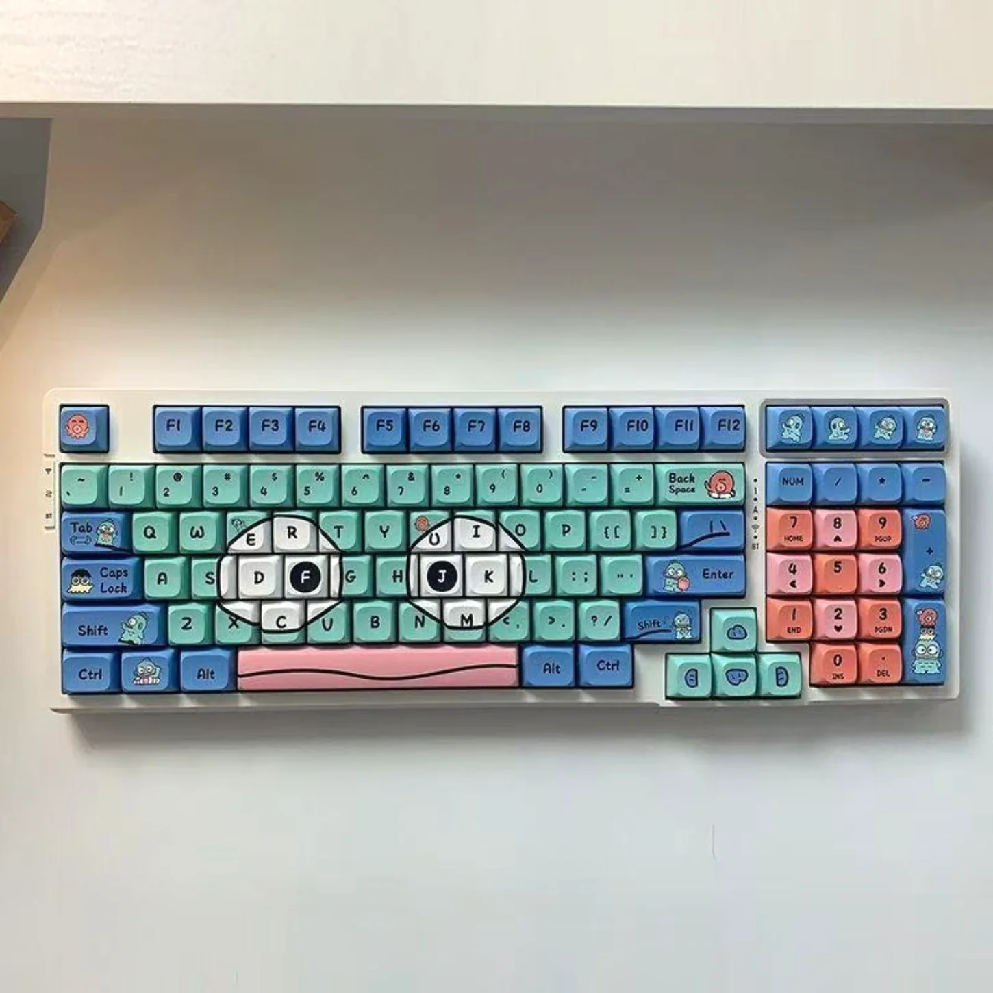 2026 New Yellow Sponge Cute Ug – обзор и цена Custom Keycaps